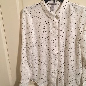 Lightweight dress shirt